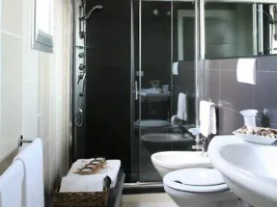 Ξενοδοχείο με διαμερίσματα Residence Altomare Ριτσόνε